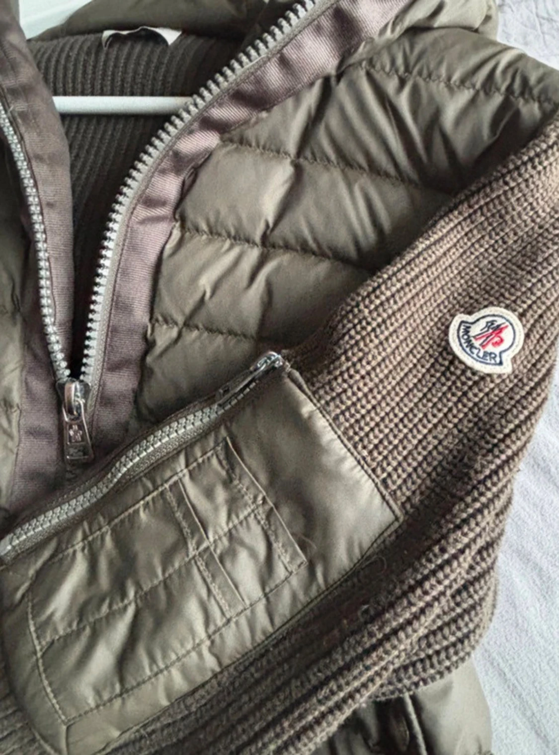 Brun pufferjacka Moncler med huva - 2