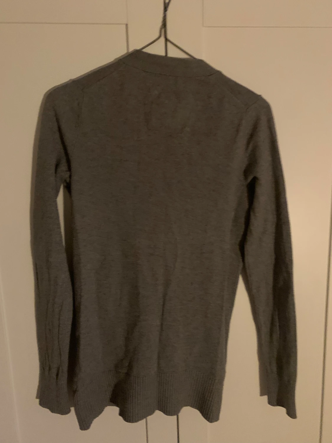 Grå kofta från Abercrombie & Fitch - 2