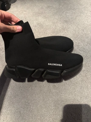 Balenciaga skor - Bra skick passar storlek 42