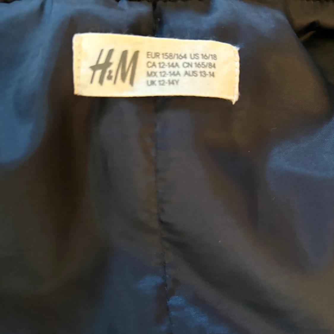 Mörkblå bomberjacka från H&M - 2