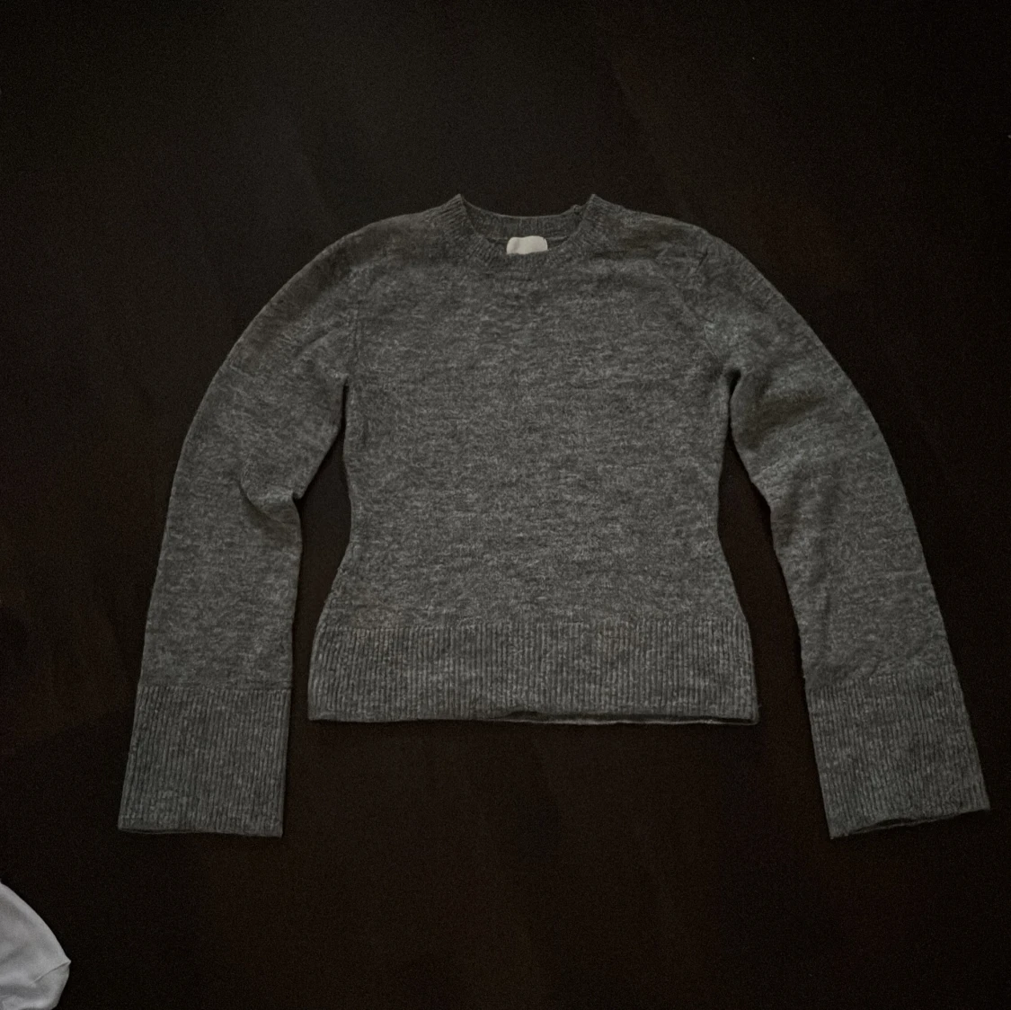 Grå stickad tröja från H&M XS