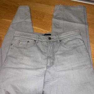 Roccobarocco jeans  - Vintage jeans london, size S/M. Embellished.