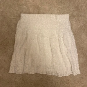 Superfin kjol - Vit kjol från Gina, storlek xxs❣️ 