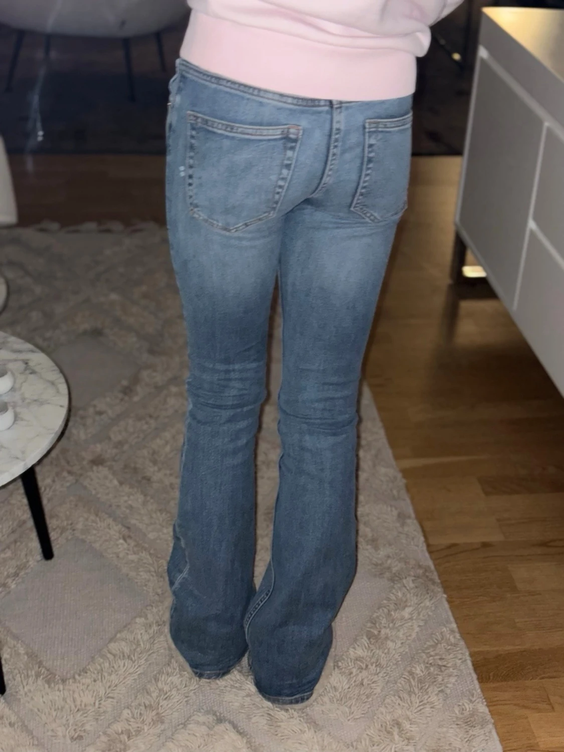 Blå bootcut low waisted jeans  - 1