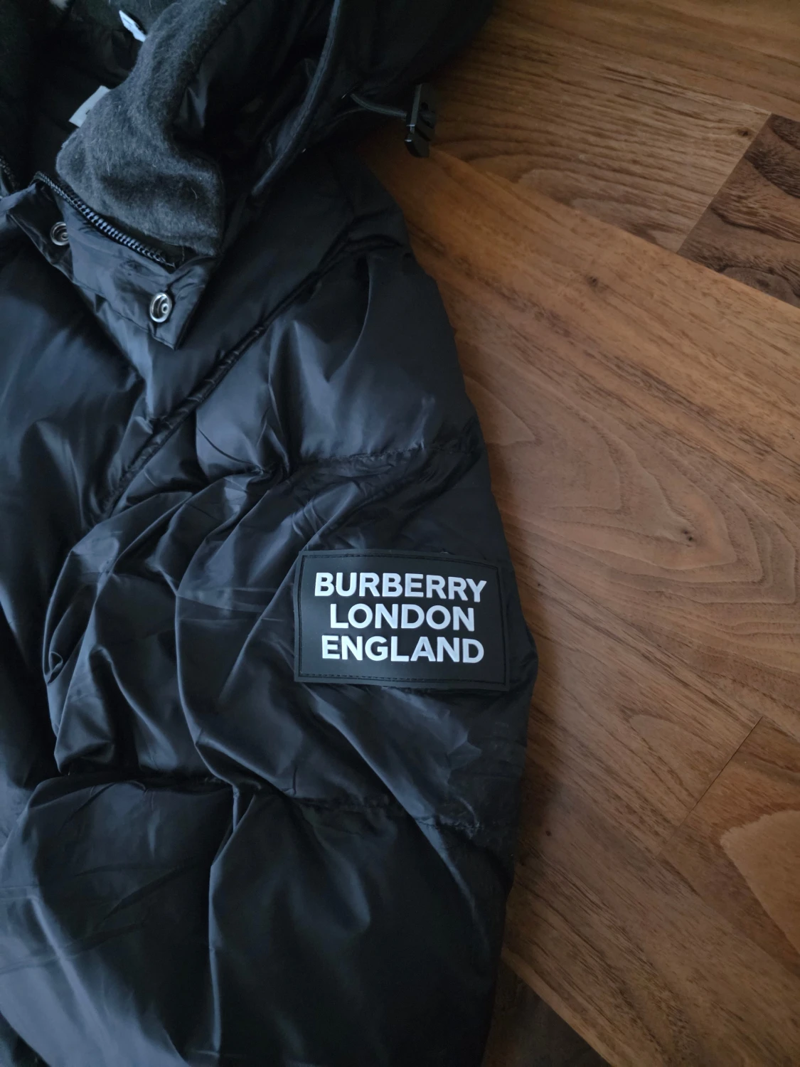 Burberry Puffer - 3
