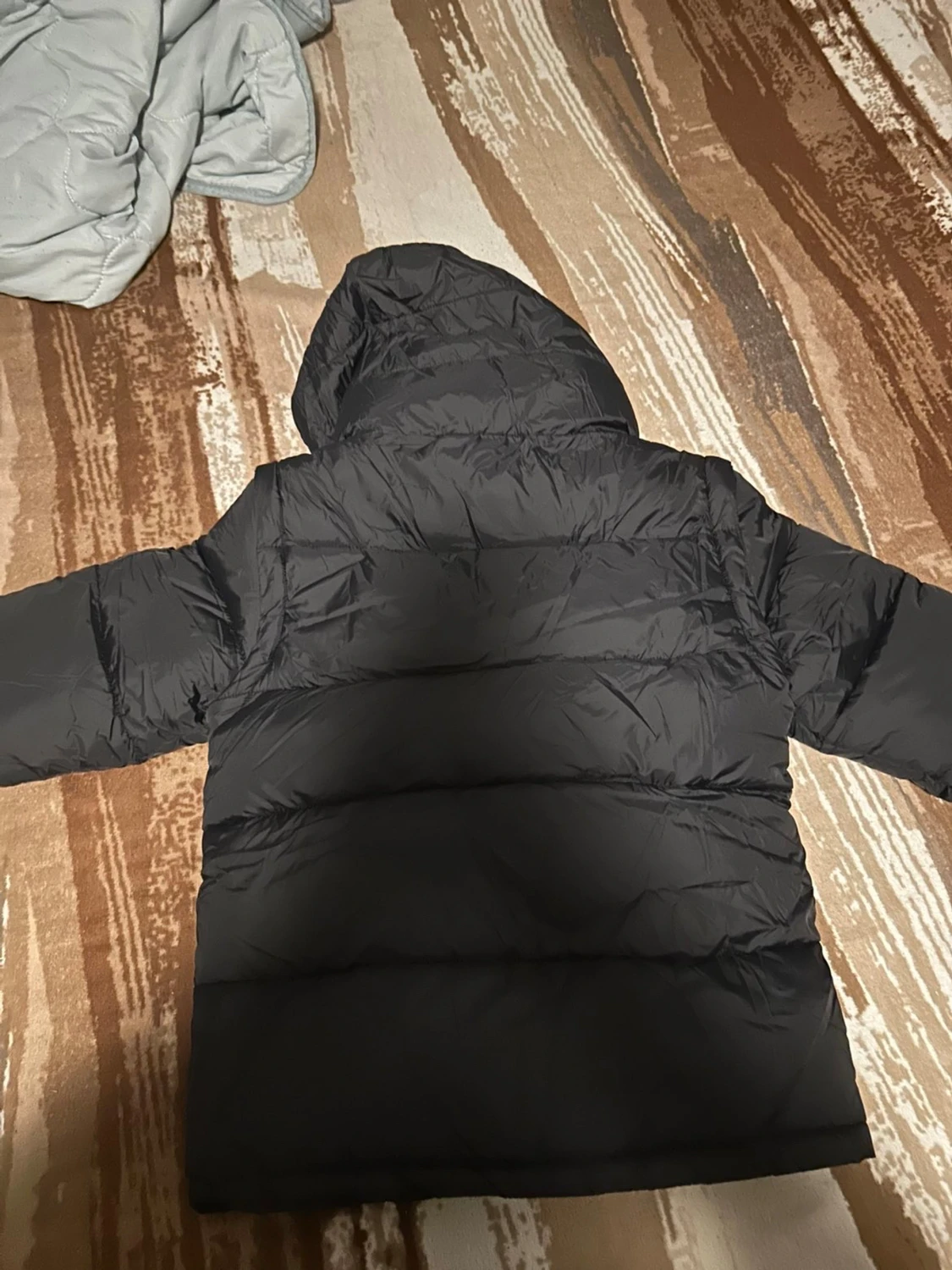 Svart pufferjacka från Burberry M - 1