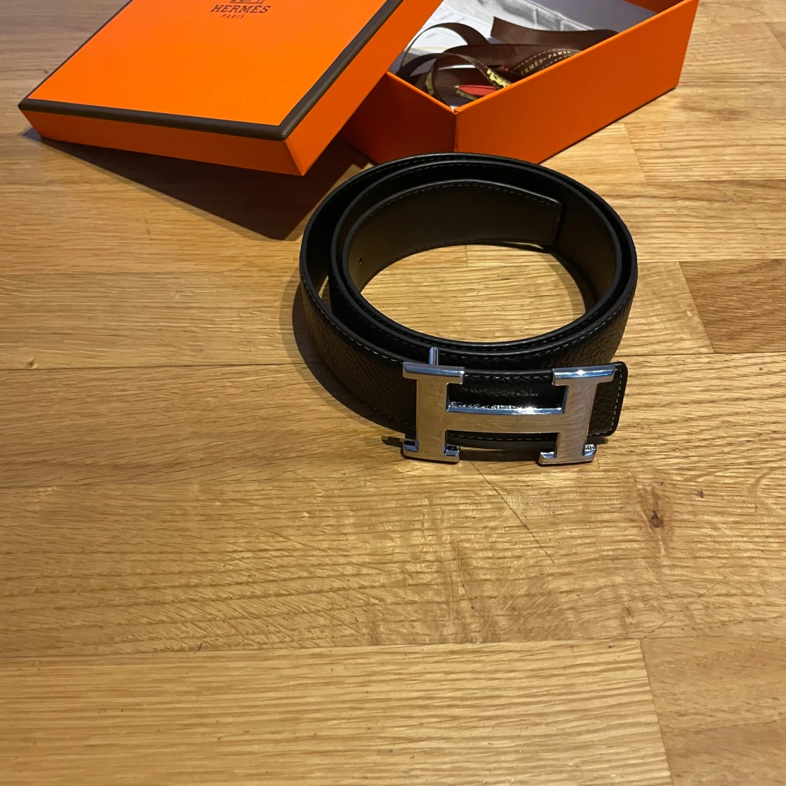 Svart Hermesbälte