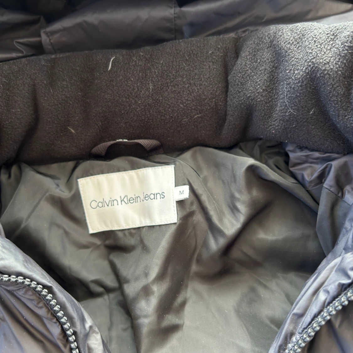 Svart pufferjacka från Calvin Klein Jeans - 1