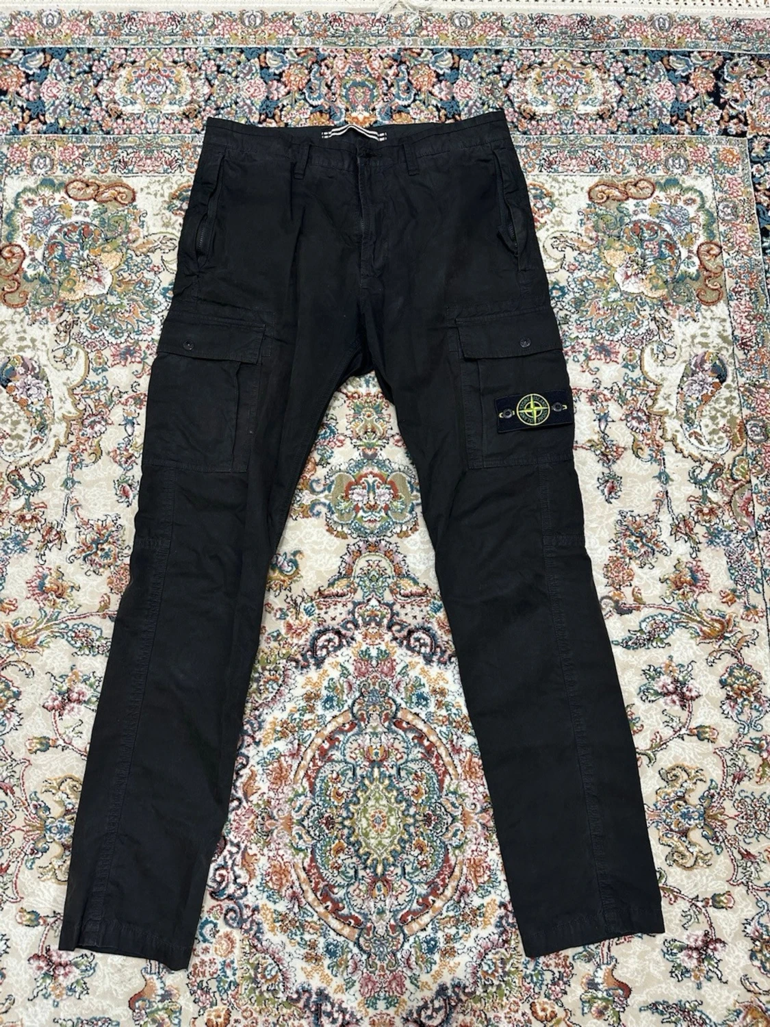Svarta cargopants från Stone Island