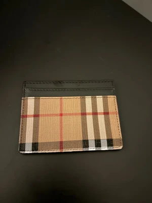 Korthållare  - Helt ny och oanvänd. Frakta inom 24h