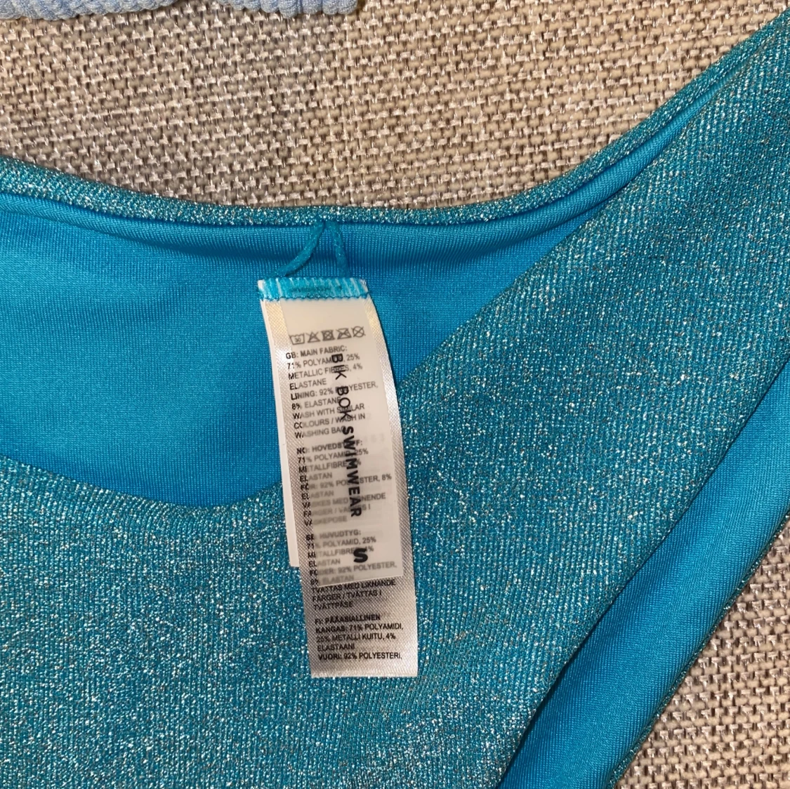 Två bikiniunderdelar från Bik Bok - 4