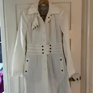 Vårjacka  - Tygjacka från See By Chloé. I mycket bra skick. 