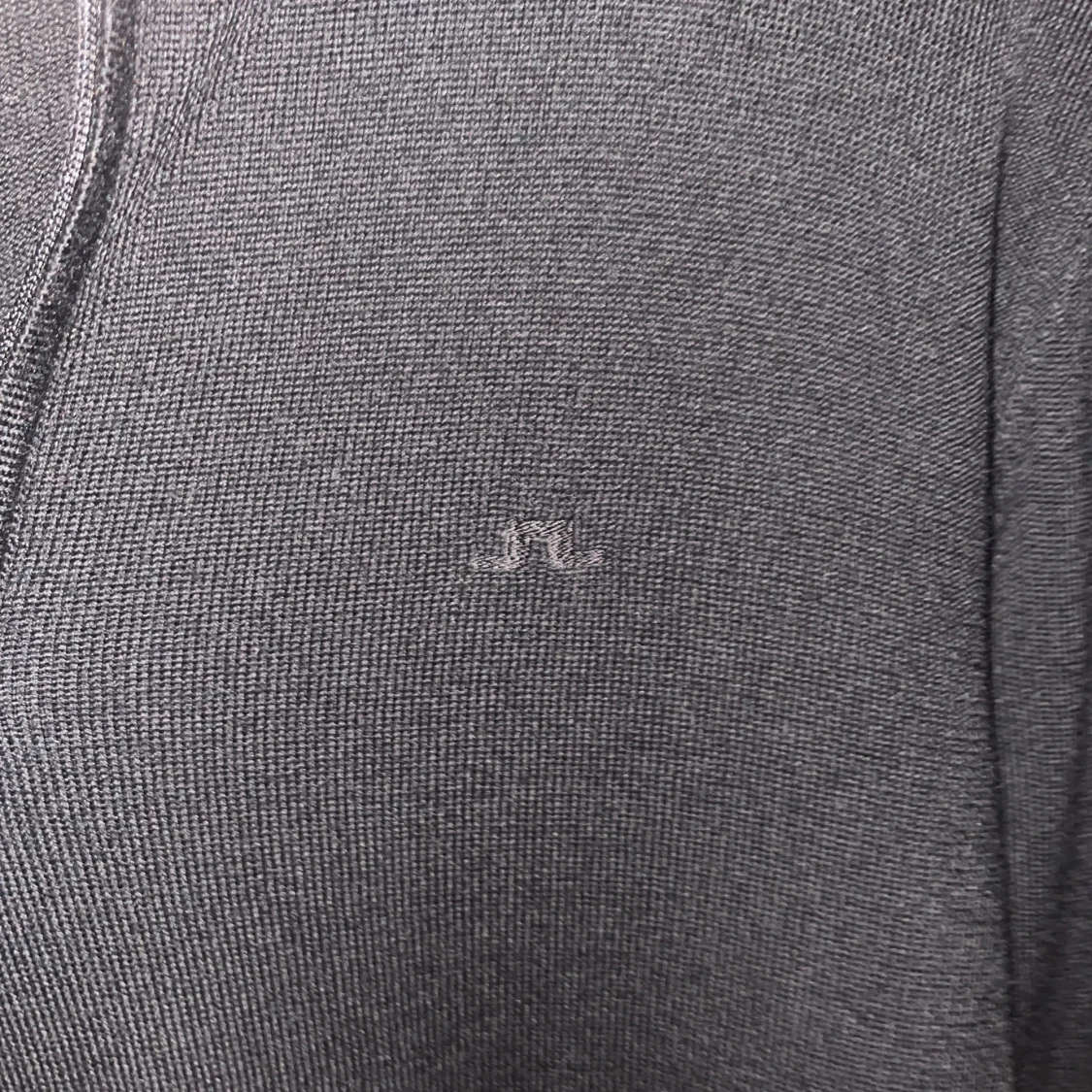 Svart stickad tröja från J.Lindeberg - 1