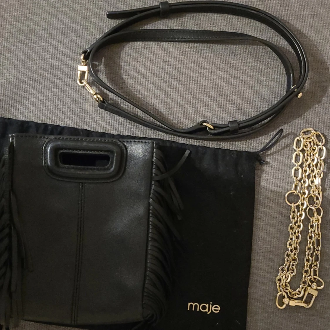 Svart väska med fransar från Maje - 91