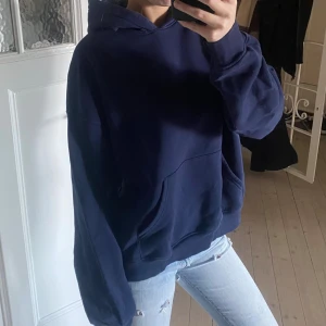 Hoodie  - Så fin hoodie använd en gång 