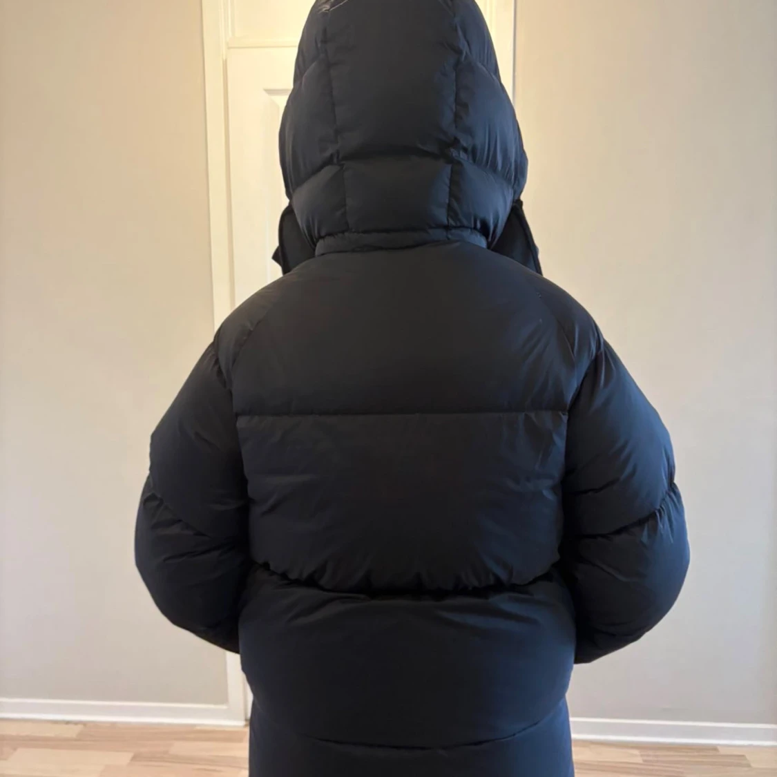 Svart pufferjacka från GANT - 4