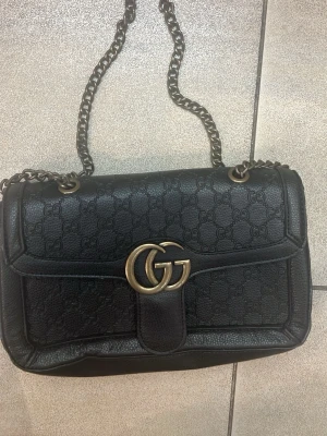 Trendig  väskan   - snygga väskan .