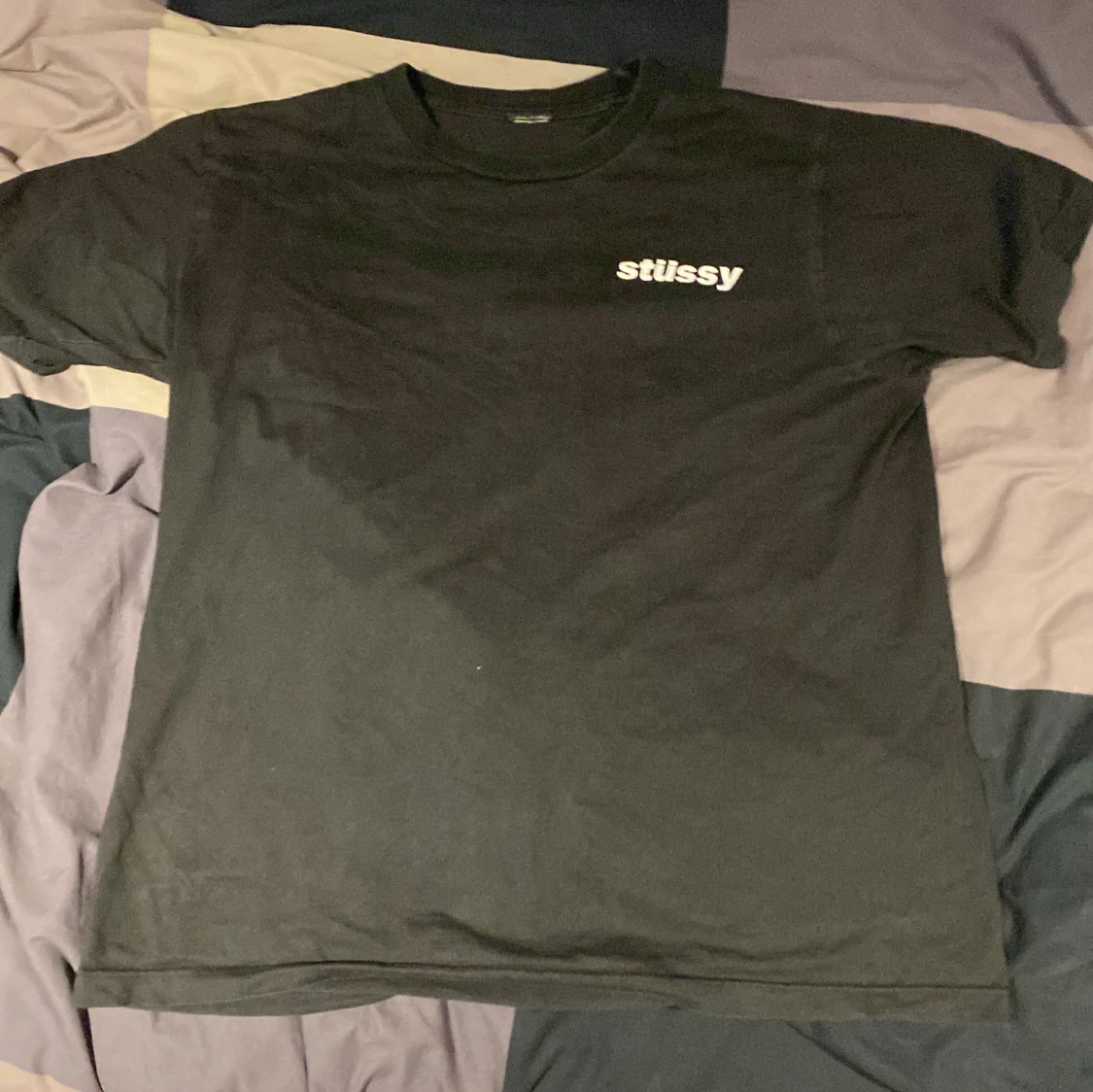 Svart Stussy t-shirt med glass-tryck - 1