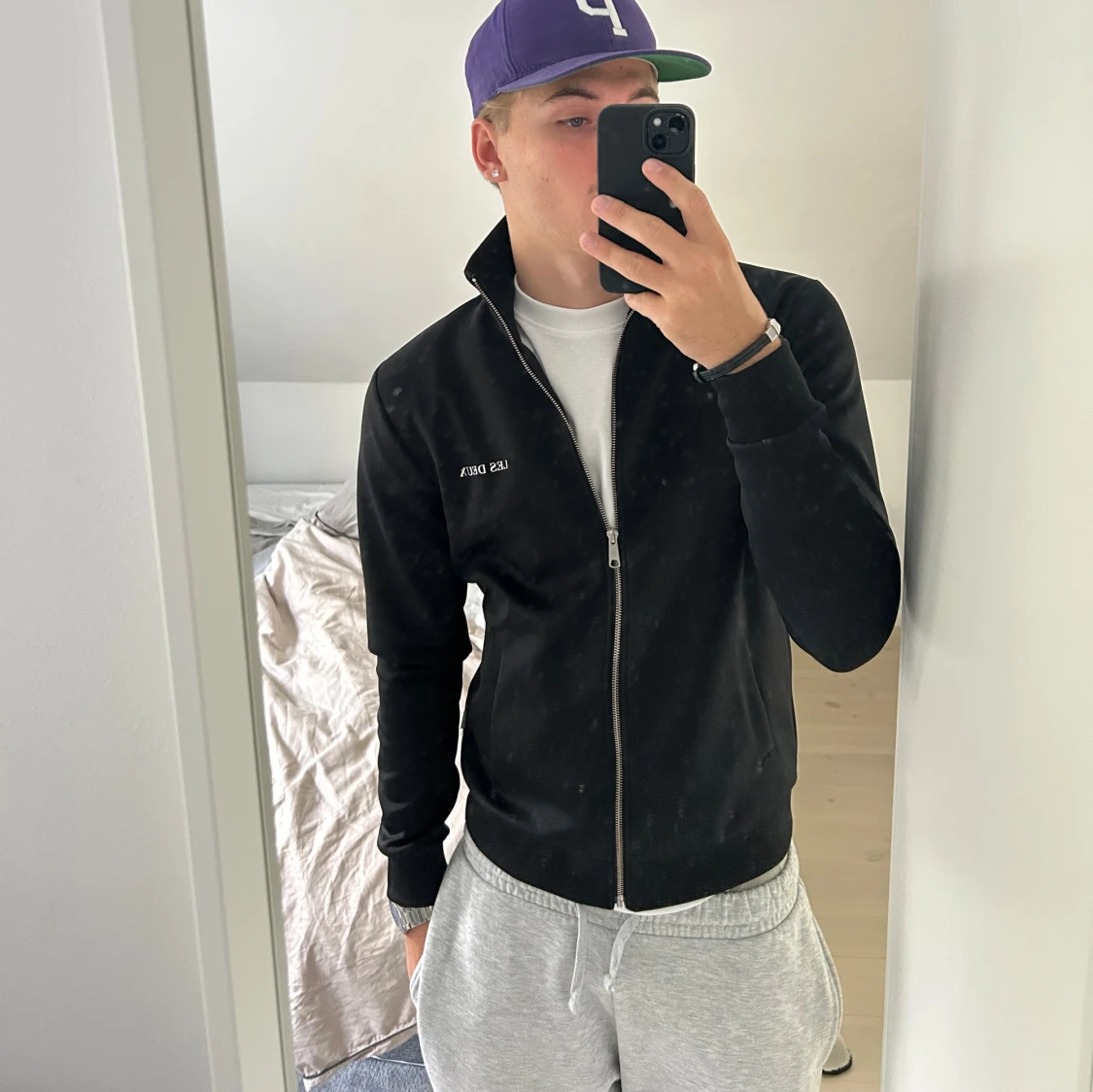 Svart zip tröja från Les Deux - 2