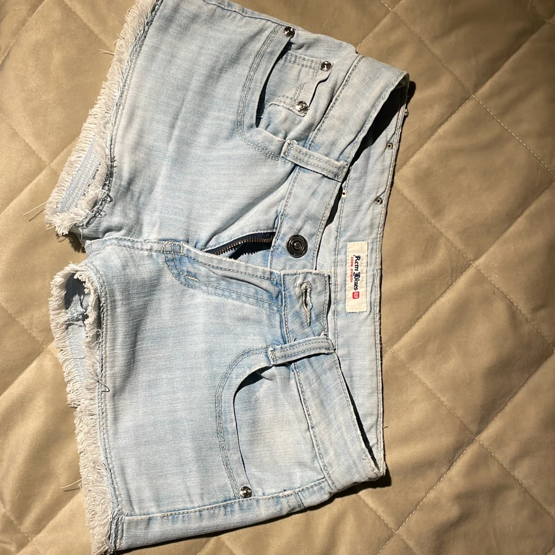 Skitsnygga jeansshorts  - 3
