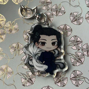 Jujutsu Kaisen Geto Suguru resin keychain - Keychain of Geto from Jujutsu Kaisen! Perfect for your bag decorations or collection :)  With resin on both sides making it look extra glossy!