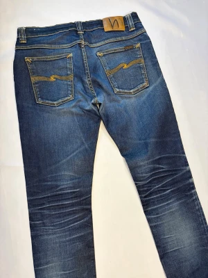 NUDIE JEANS THIN FINN - Nudie Jeans Thin Finn med riktigt feta fades✔️W34 L32✔️Skriv vid minsta fundering✔️
