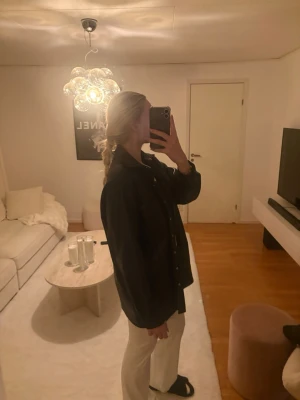 Skinn jacka 🖤 - Använd 2 gånger 