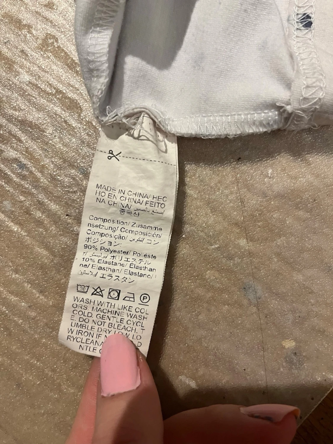 Ljusblommig linnetopp med spetskant - 4