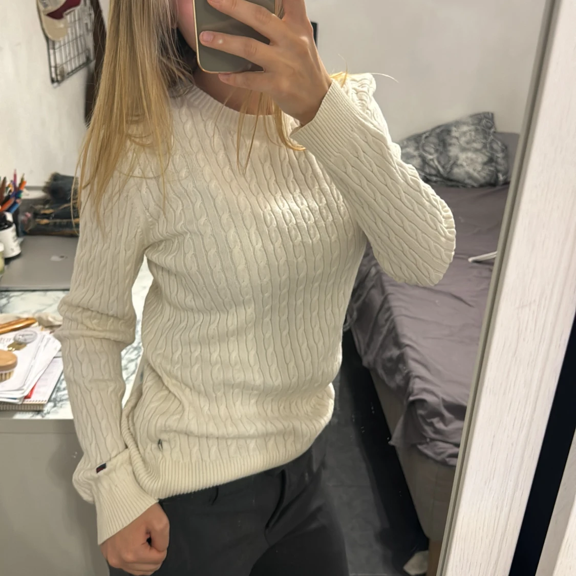 Vit kabelstickad tröja redgreen  - 1