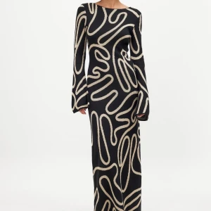 maxiklänning - långklänning från nakd, perfekt nu när det börjar bli lite kallare!