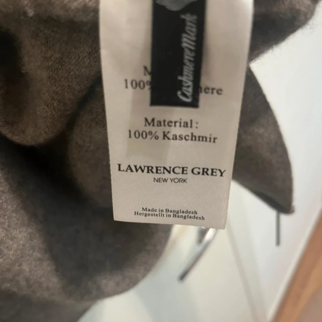 Brun kashmir hoodie från Lawrence Grey - 3