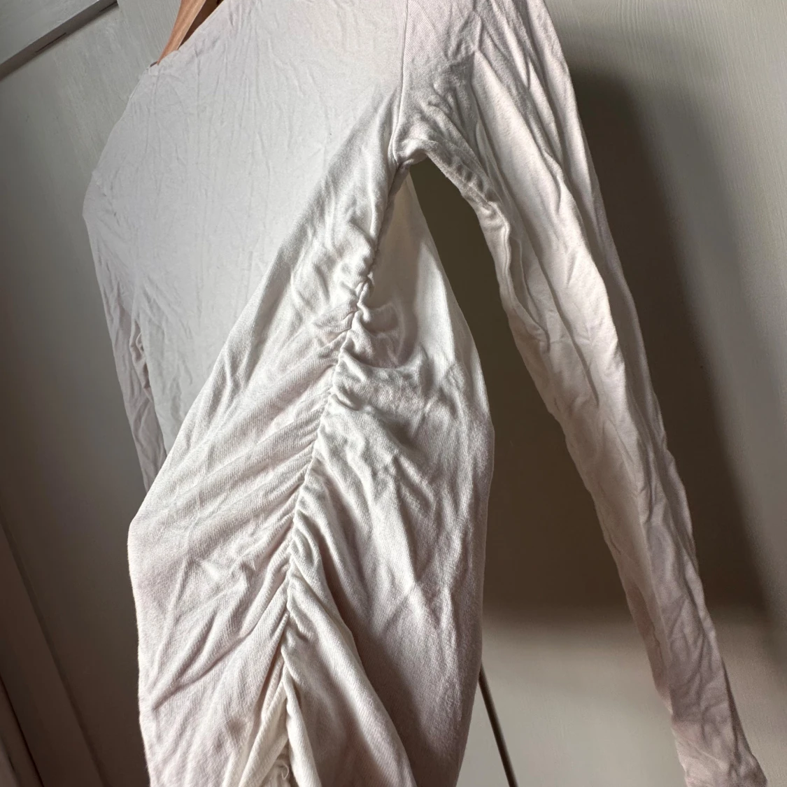 Vit långärmad topp från Stradivarius - 3