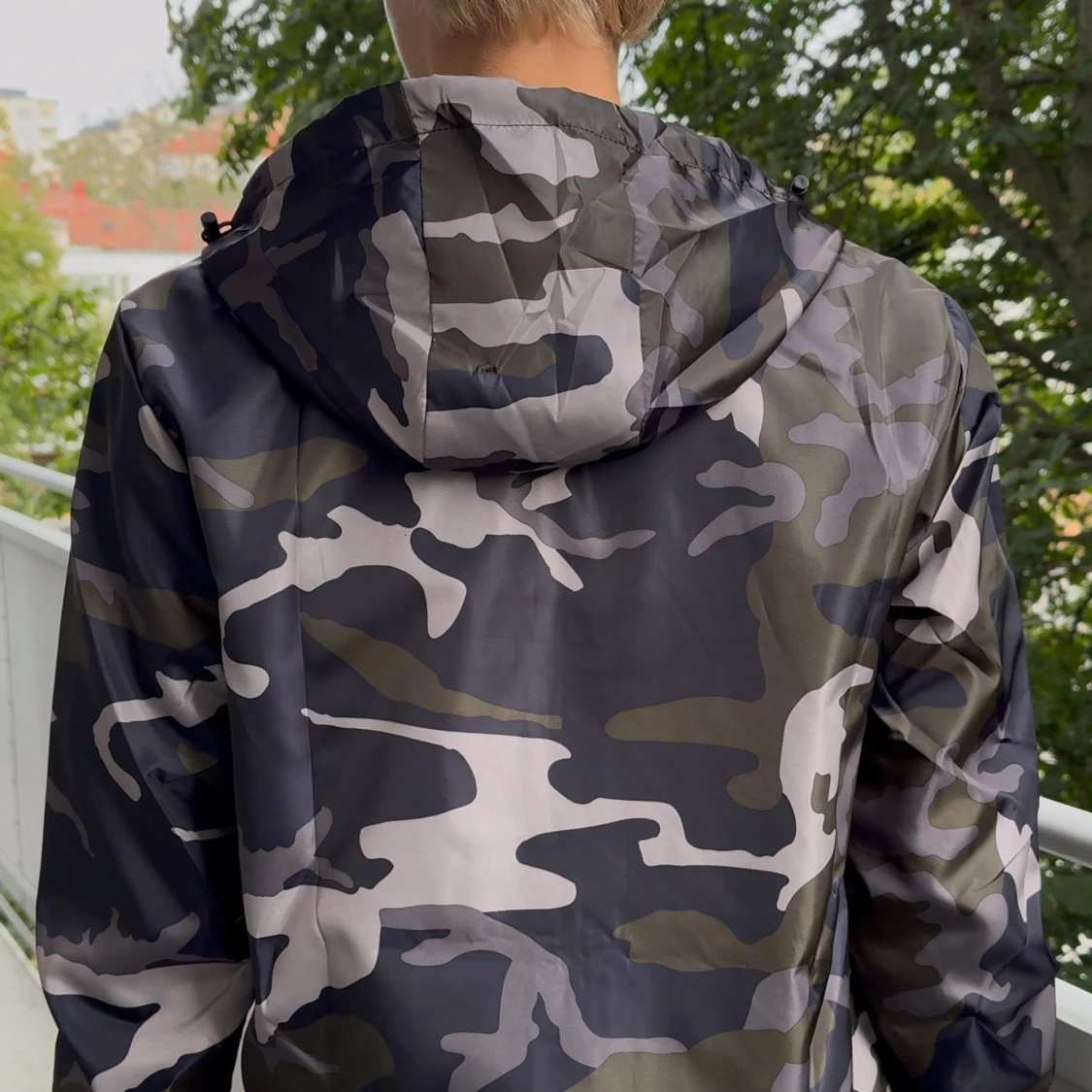 Två windbreakers - 1