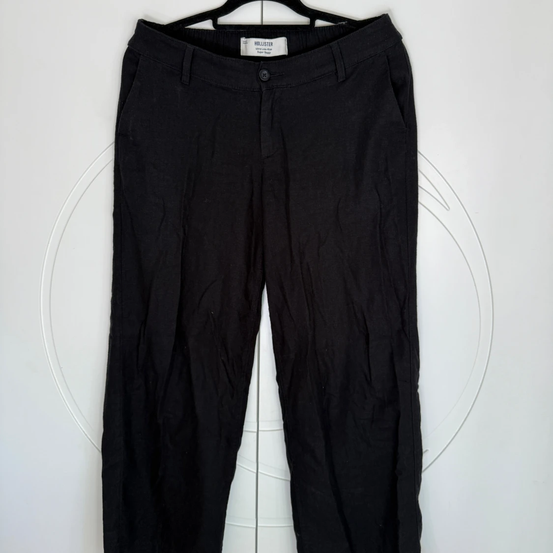 Svarta super lågmidjade linnebyxor från Hollister