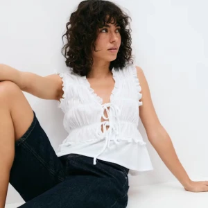 söt topp - slutsåld topp från Gina, helt ny, lapparna kvar. 280kr nypris 🤍