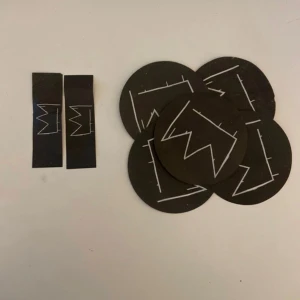 Hov1 konfetti - 2 små 5 stora