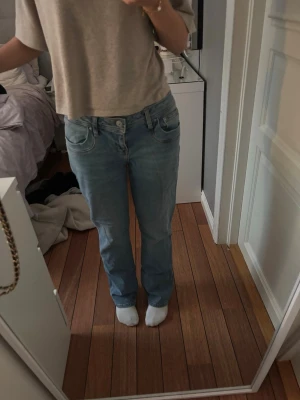  LTB Valerie jeans  - Jätte fina jeans från LTB knappt använda säljer då dom är förstora❤️ dom är perfekt i längden och jag är 164
