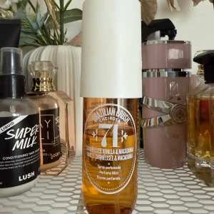 Sol de Janeiro Brazilian Crush Cheirosa 71 perfume mist - Säljer en body mist från sol de Janeiro i nr 71. Se mängd i bilderna. Flaskan är i 90 ml. 