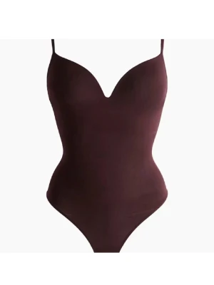 Röd body - Populär body från hm som är slutsåld! Helt ny och aldrig använd