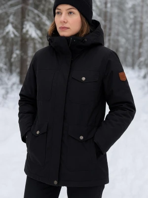 Svart FRÄCH TENSEN JACKA  med huva NY SKICK st 38 M  - Säljer en stilren svart parkajacka från TENSEN  det är alltså inte Fjällräven. Den har  fyra stora fickor framtill och en snygg huva. Jackan har tryckknappar, dragsko i huvan och en patch på ärmen. Perfekt för kalla dagar och har en klassisk, rak passform. UTAV MKT FINT SKICK änväts vid  ett tifälle ny pris 2000kr  kontakta mig innan köp tack, kan skicka med schenkern eller dhl . Mvh Anna 🫶🌺