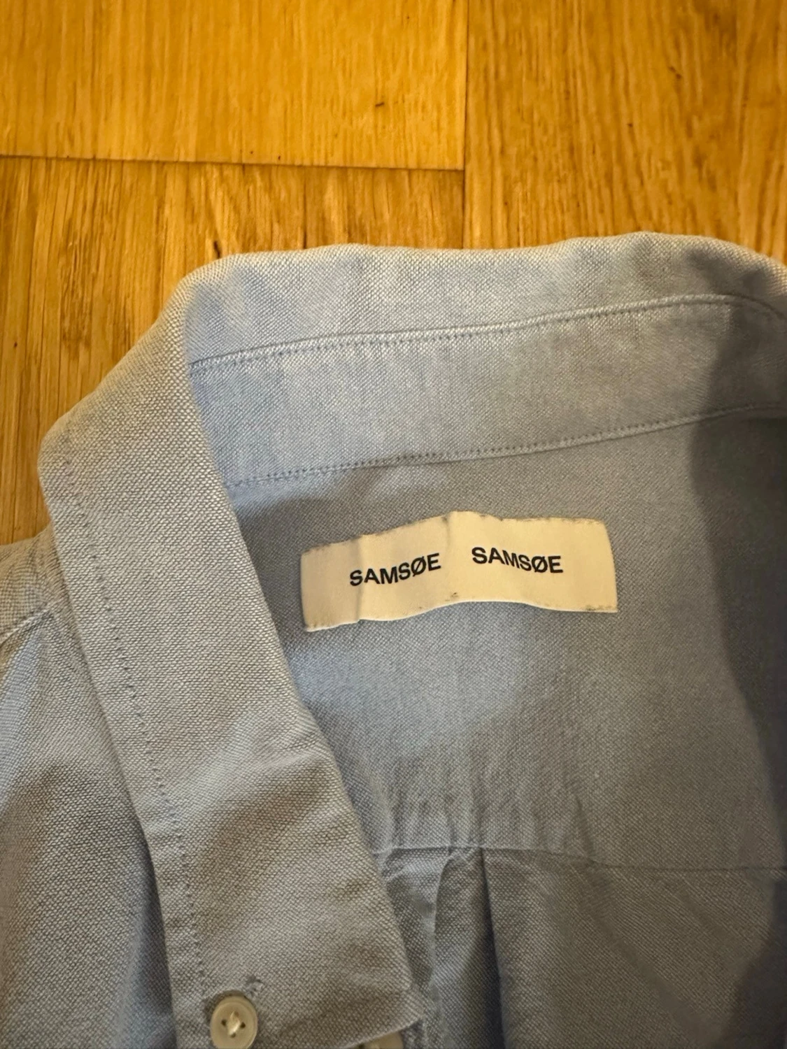 Ljusblå skjorta från Samsøe Samsøe - 1