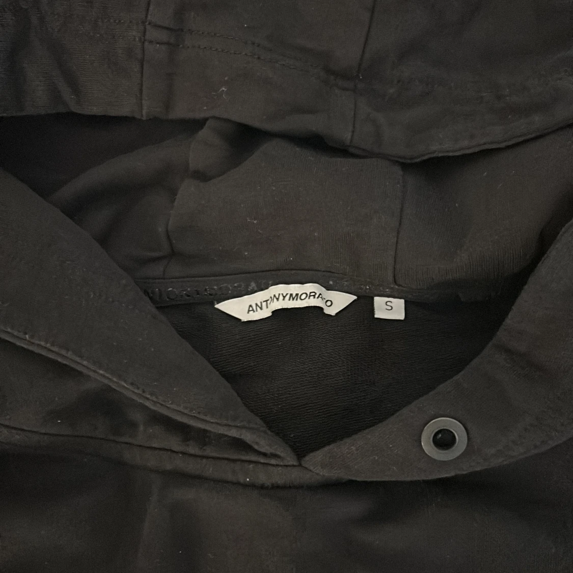 Svart hoodie från Antony Morato  - 1