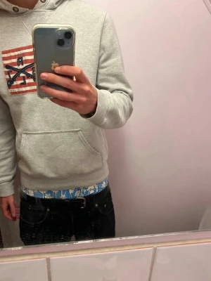 Ralph lauren hoodie - En fet Ralph Lauren Polo Jeans Company hoodie. Unik och sällsynt, svår att få tag! Priset går att diskuteras!