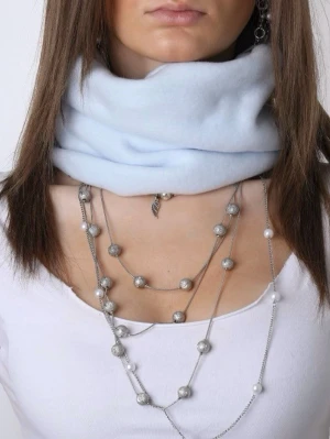 Buff - Venice - Jättefin, varm och skön buff i en ljusblå färg! Buffen är i polarfleece och är sydd för hand. Passar perfekt för lite kyligare dagar! Vid frågor eller funderingar är det bara att skicka ett meddelande!