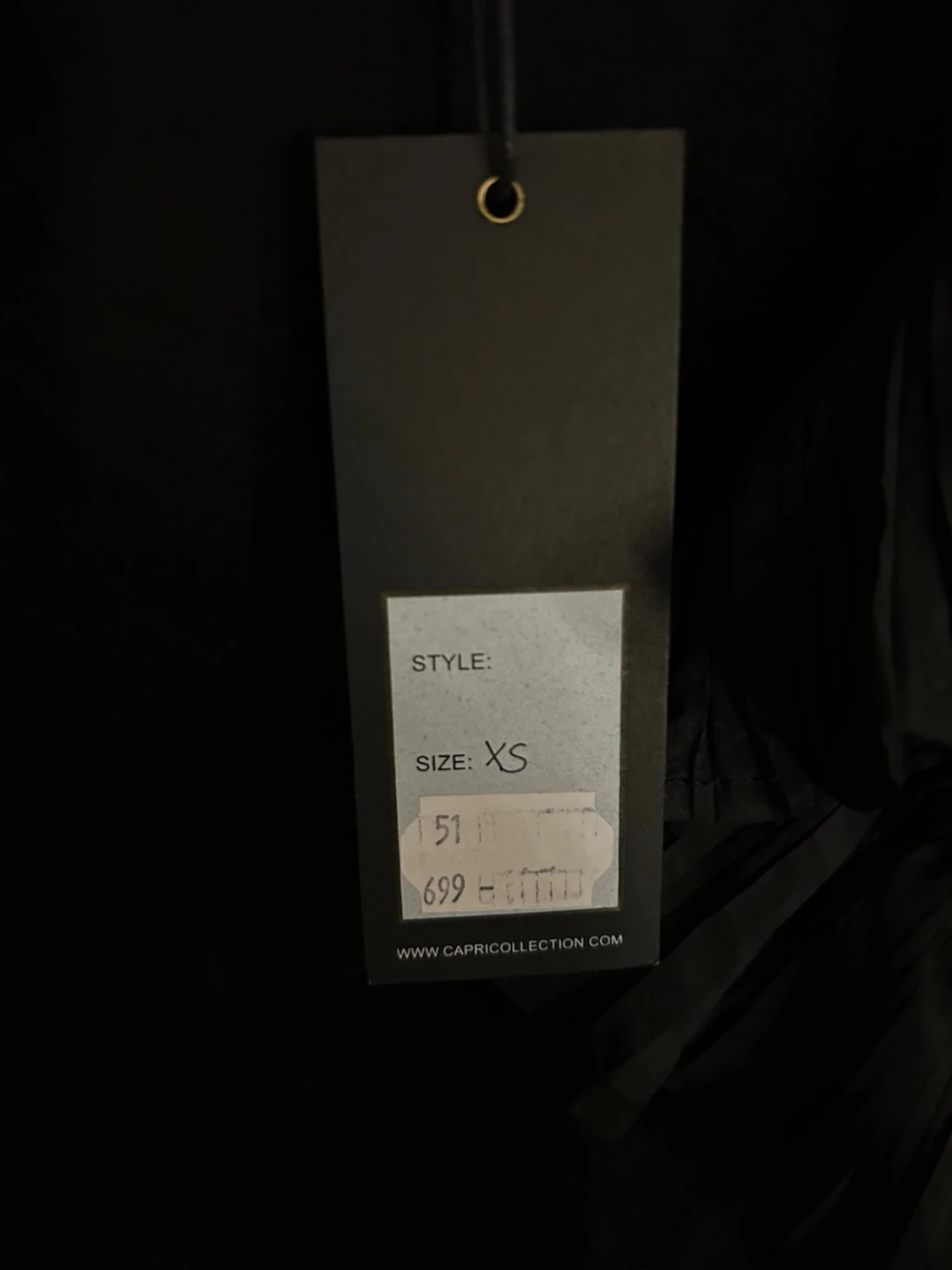 Svart topp med volangärmar Capri Collection - 2