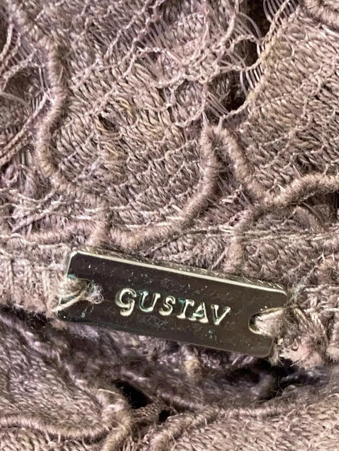 Brun spetsblus från Gustav - 1