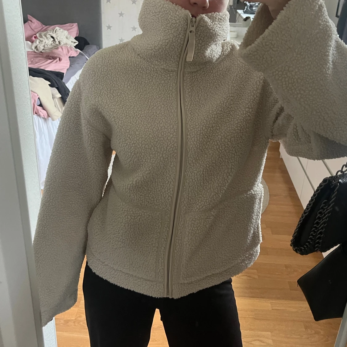 Beige teddyjacka med dragkedja - 1