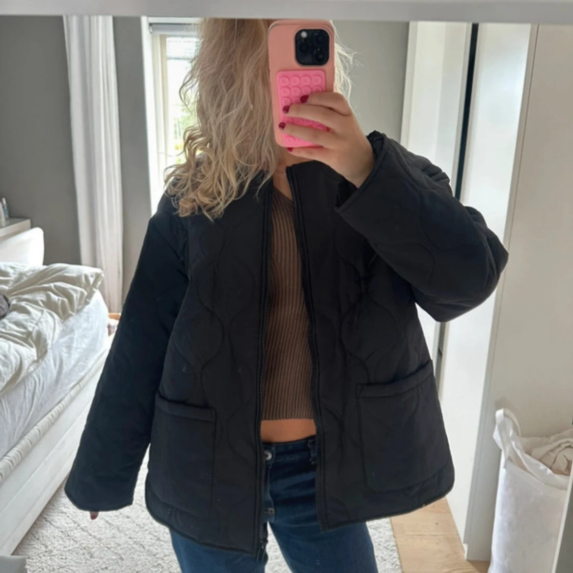 Svart jacka från Bubbleroom