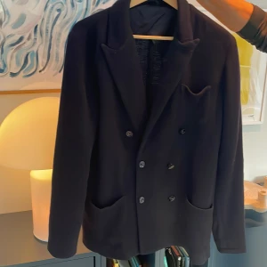 Kavaj - John Henric kavaj 