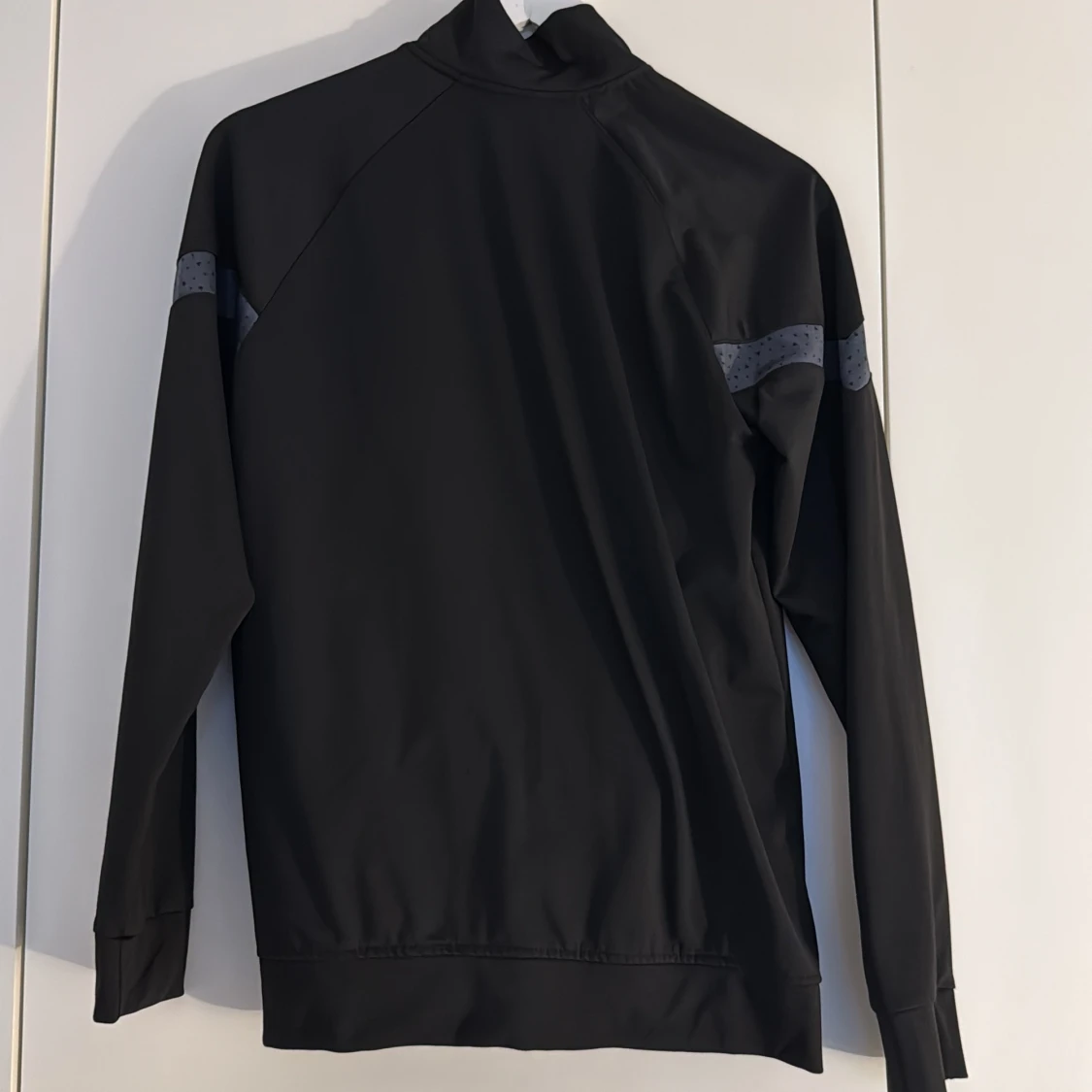 AC Milan träningsset från Puma svart - 1